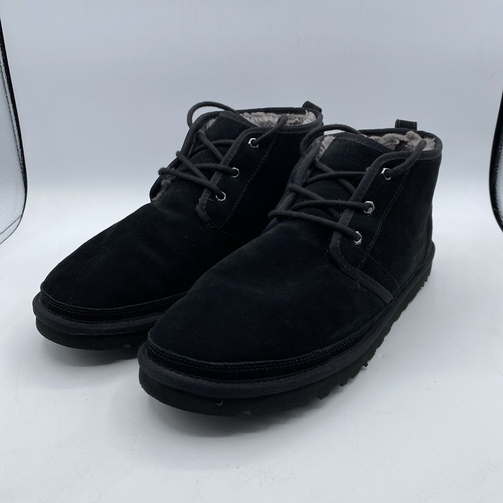 UGG Neumel Chukka Boots Mens 13 Black Suede Sheepskin Lined 3236 Classic